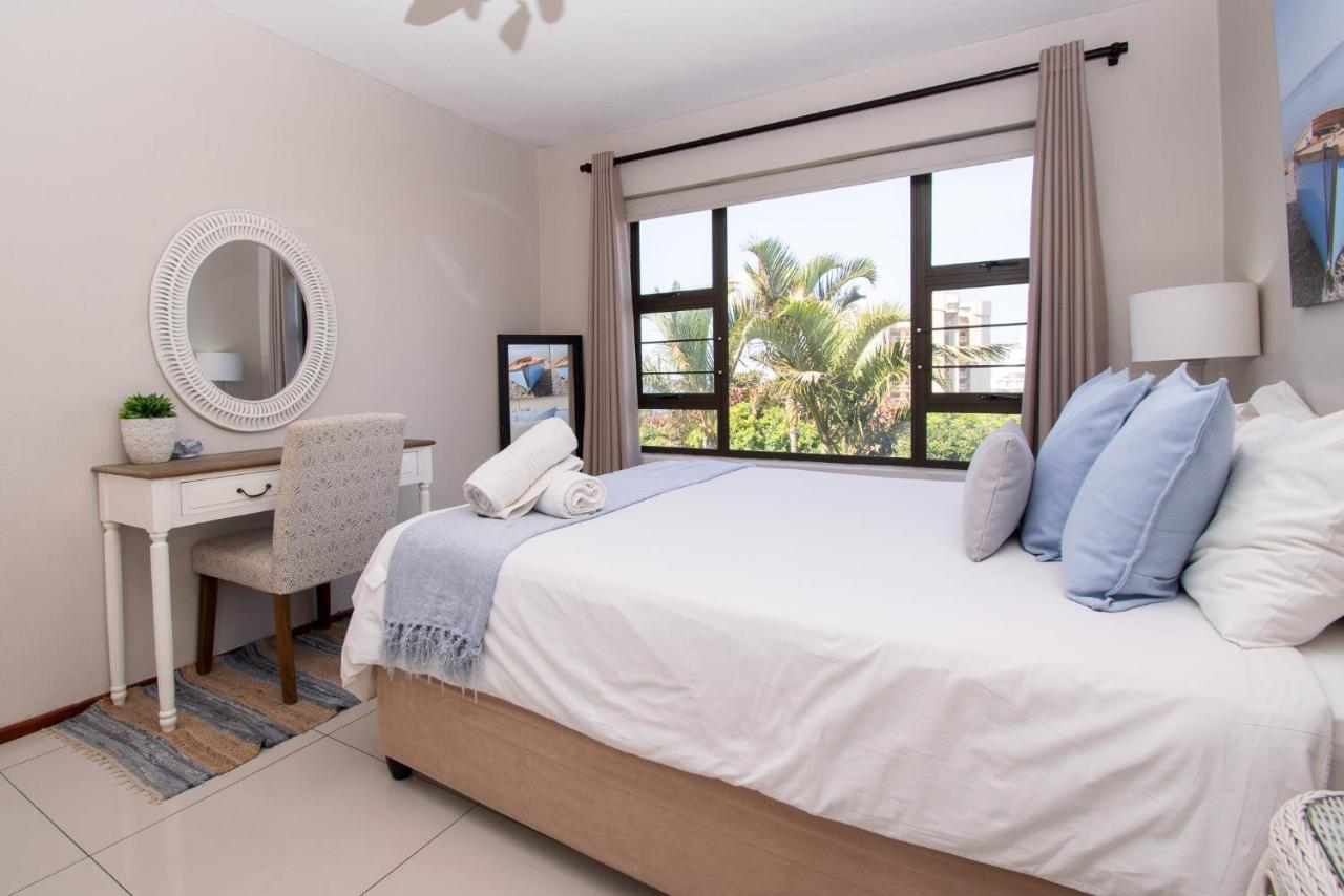 11 The Shades Umhlanga Rocks Daire Durban Dış mekan fotoğraf