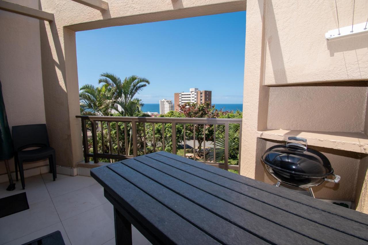 11 The Shades Umhlanga Rocks Daire Durban Dış mekan fotoğraf