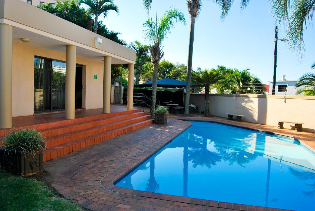 11 The Shades Umhlanga Rocks Daire Durban Dış mekan fotoğraf